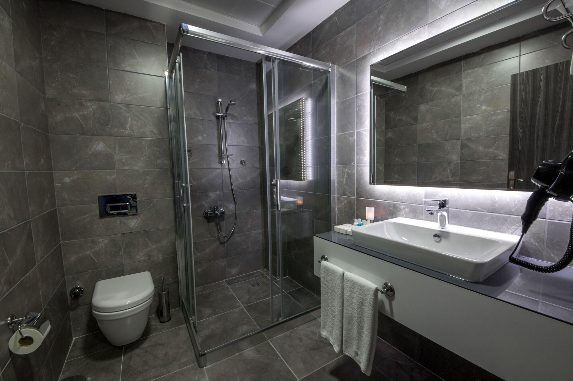 Cavit Duvan Prestige Hotel Одрин Екстериор снимка