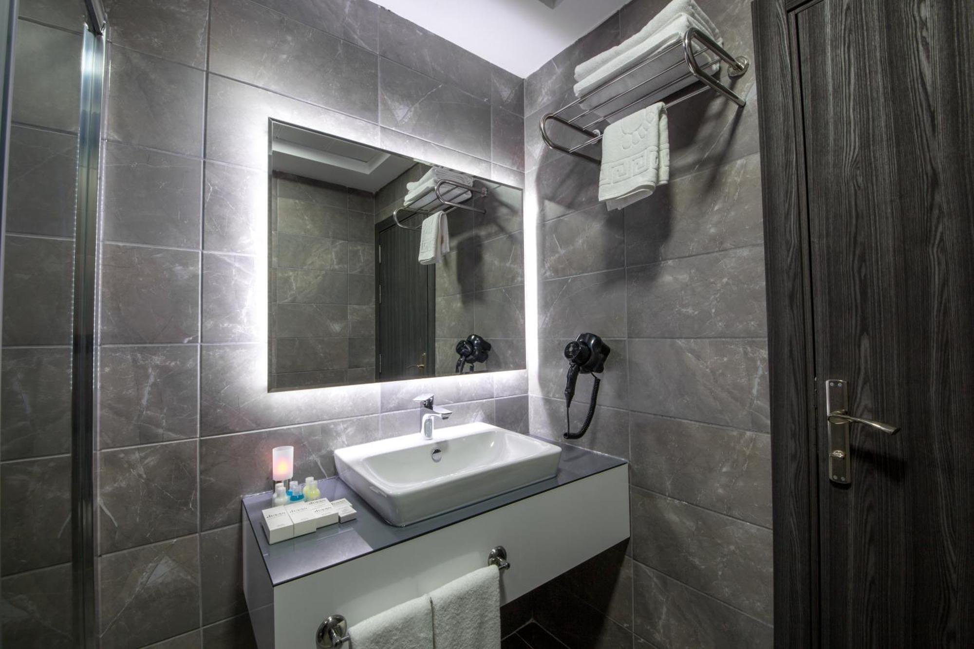 Cavit Duvan Prestige Hotel Одрин Екстериор снимка