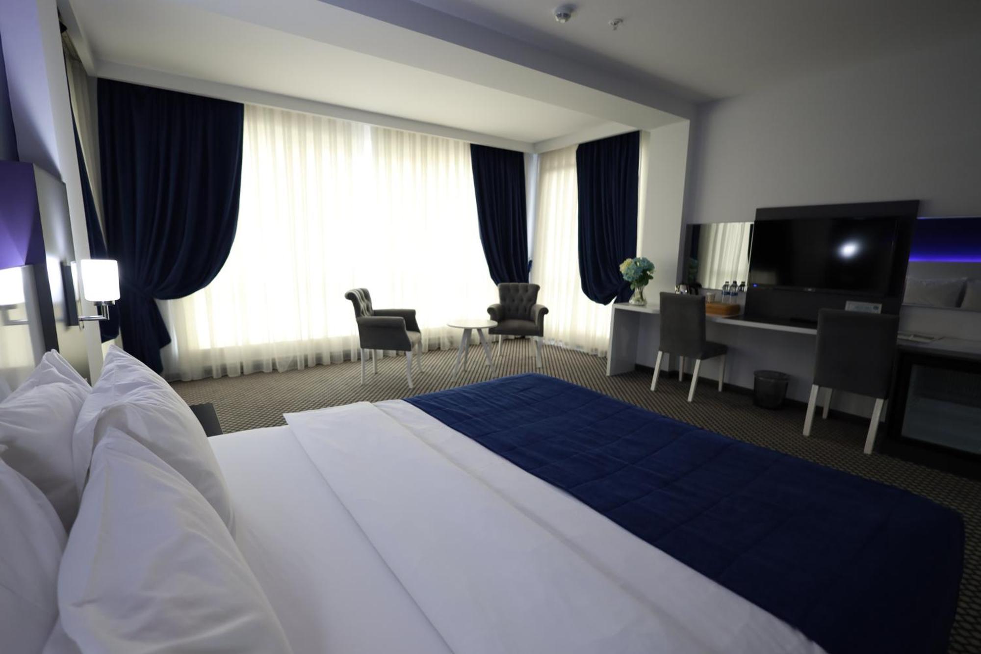 Cavit Duvan Prestige Hotel Одрин Екстериор снимка